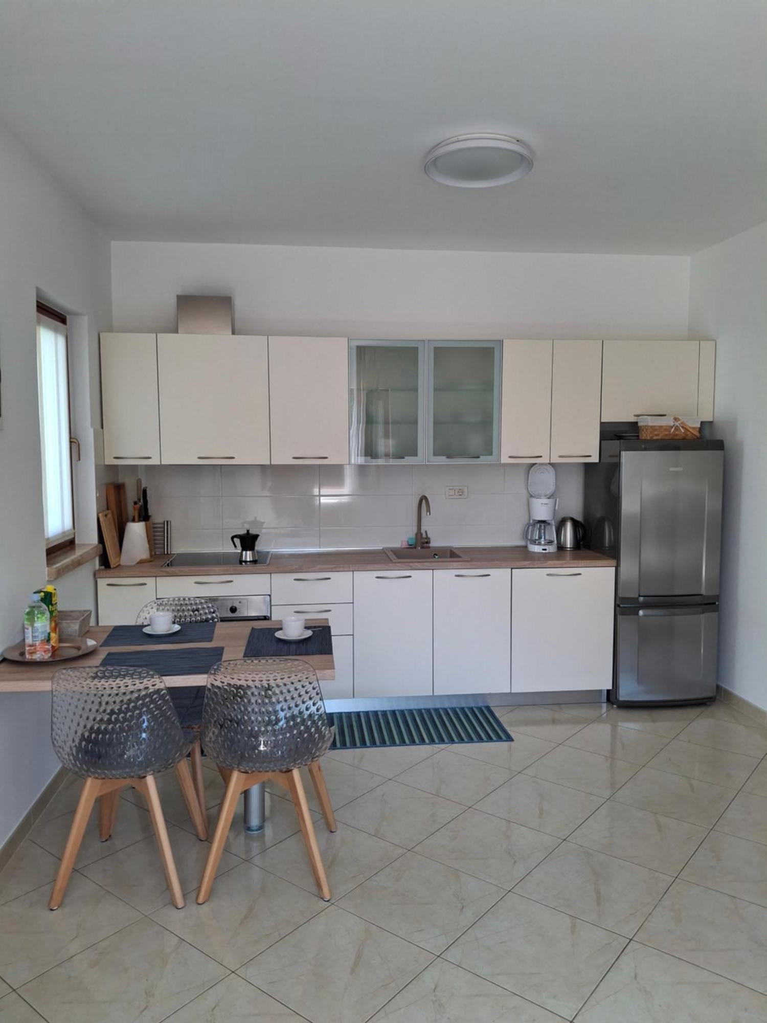אומאג Apartments Leona מראה חיצוני תמונה